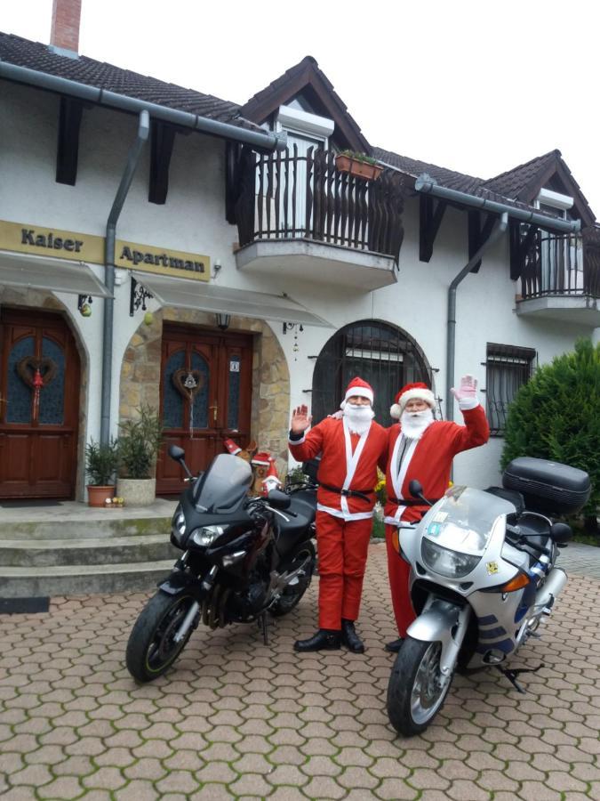 Kaiser Apartman ヘーヴィーズ エクステリア 写真