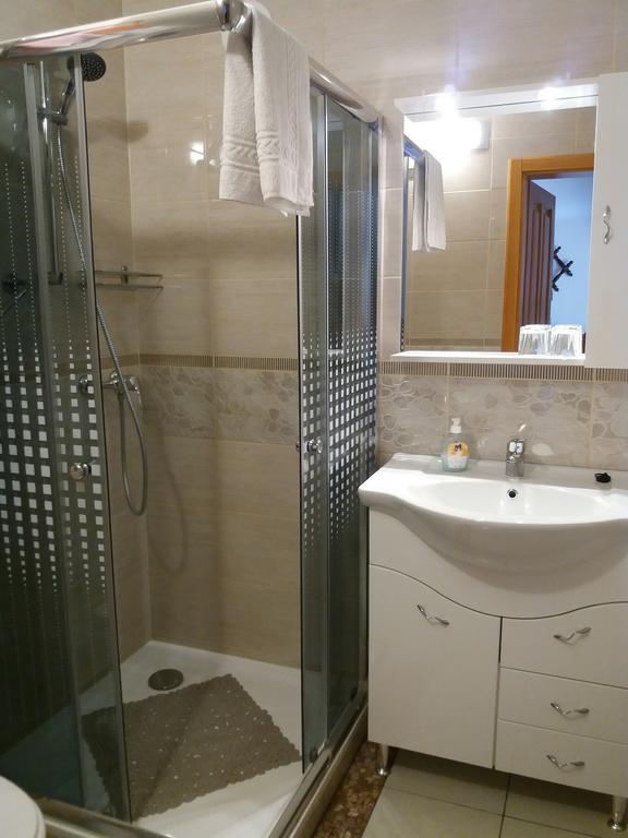 Kaiser Apartman ヘーヴィーズ エクステリア 写真